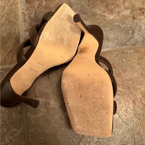 Coach heels - Picture 3 of 4